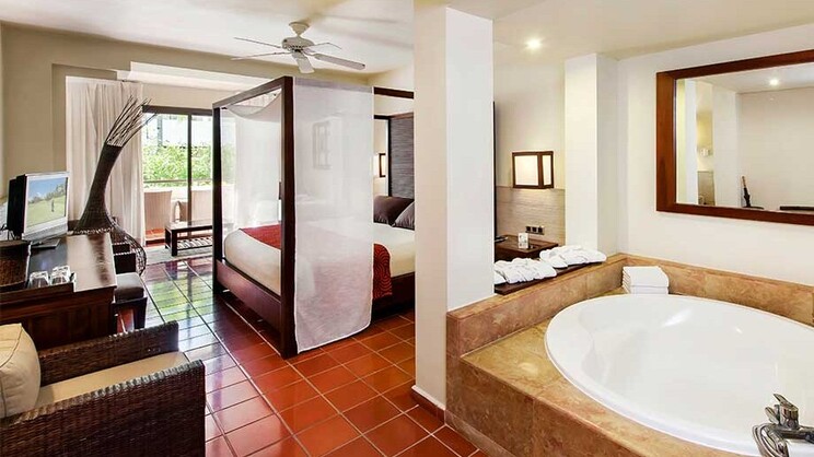 Superior Junior Suite